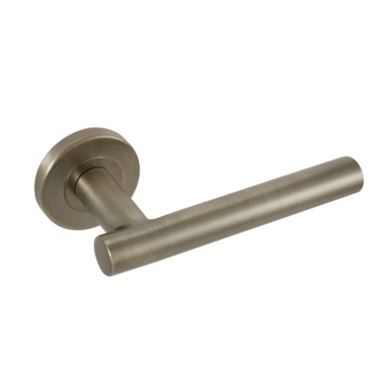 Eclipse 19mm Straight T Bar Lever On Rose Set